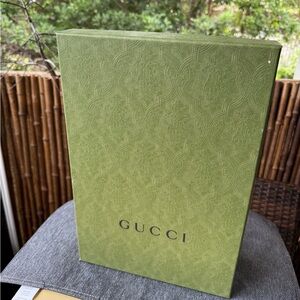 GUCCI shoe box